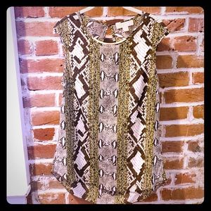 Short sleeve Michael Kors blouse